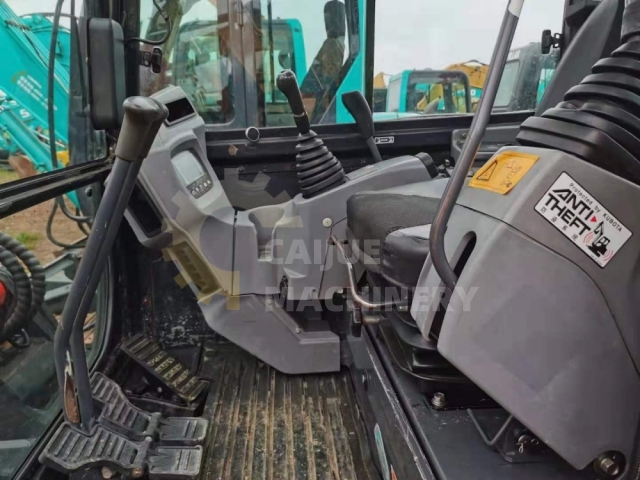 Used Kubota KX165