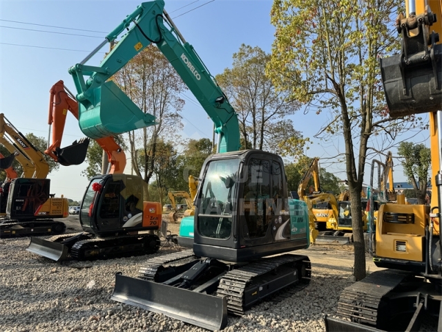 Used Kobelco SK75