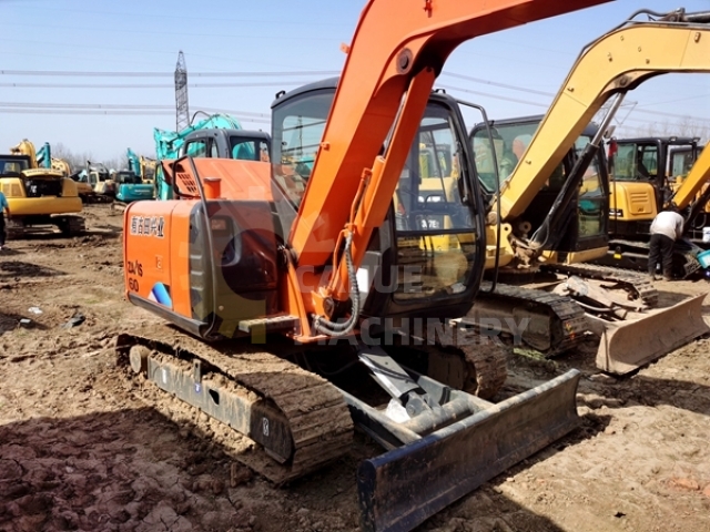 Used Hitachi ZX60