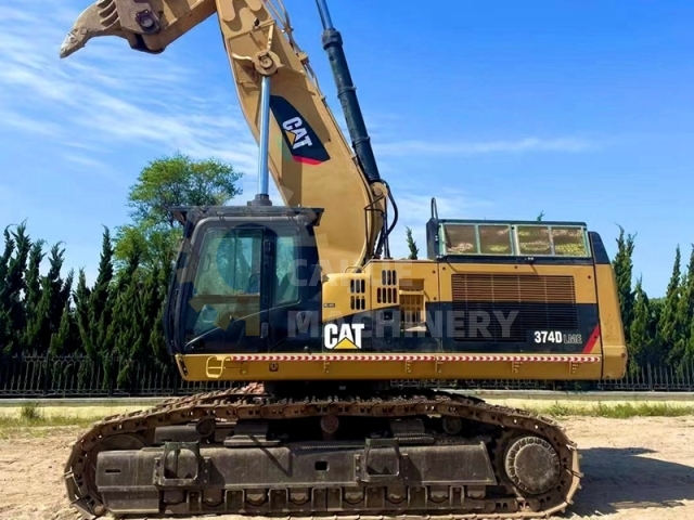 Used Caterpillar CAT374D