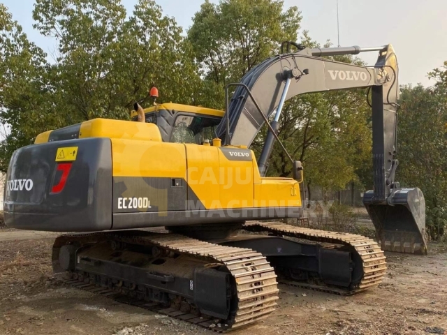 Used Volvo EC200D