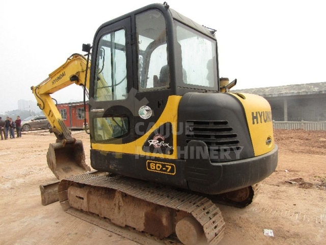 Used Hyundai R60-7