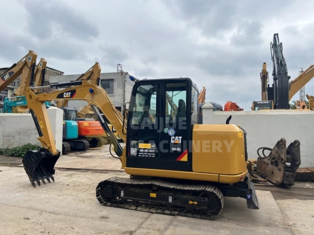 Used Caterpillar CAT305.5E2