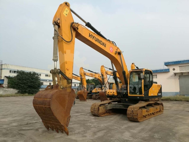 Used Hyundai R275VS