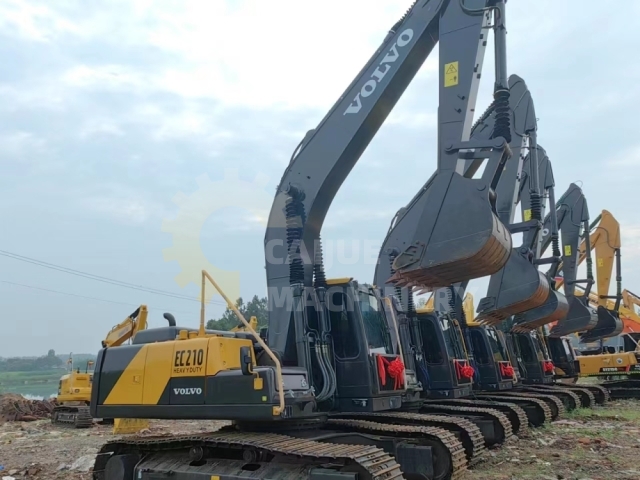 Used Volvo EC210