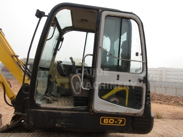 Used Hyundai R60-7