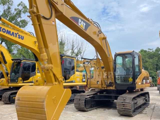 Used Caterpillar CAT320C