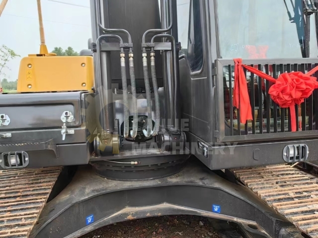 Used Volvo EC210