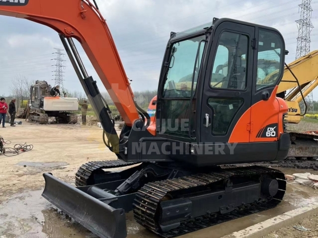 Used Doosan DX60-9