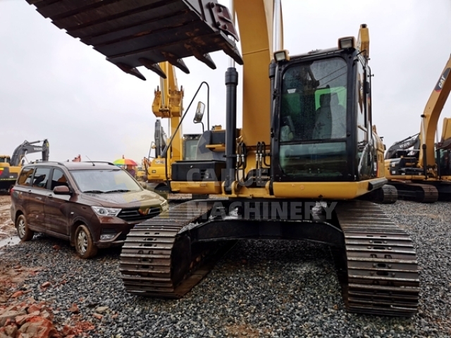 Used Caterpillar CAT329D