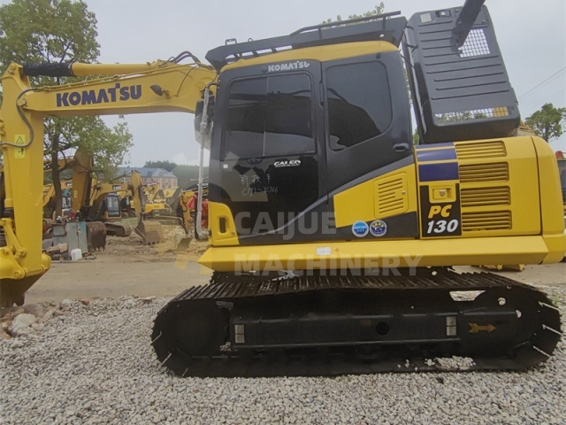 Used Komatsu PC130-7